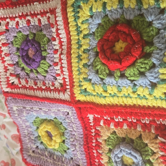 Handmade crochet pillow case Flower 70s 60s Pillow cover Colorful - Picture 2 of 6